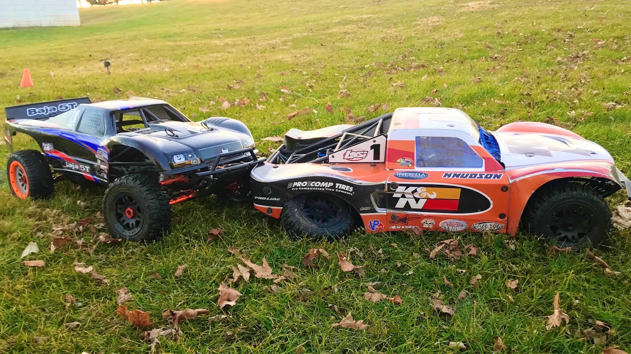 HPI Baja 5T vs LOSI 5IVE-T DRAG RACING - Unfortunate BREAKAGE - Some EPIC BASHING! 2 Strokes SHRED!!