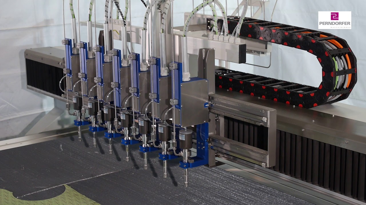 Perndorfer Maschinenbau KG - Wasserstrahlschneiden Reinwasser, 7 Sch.köpfen / pure waterjet cutting