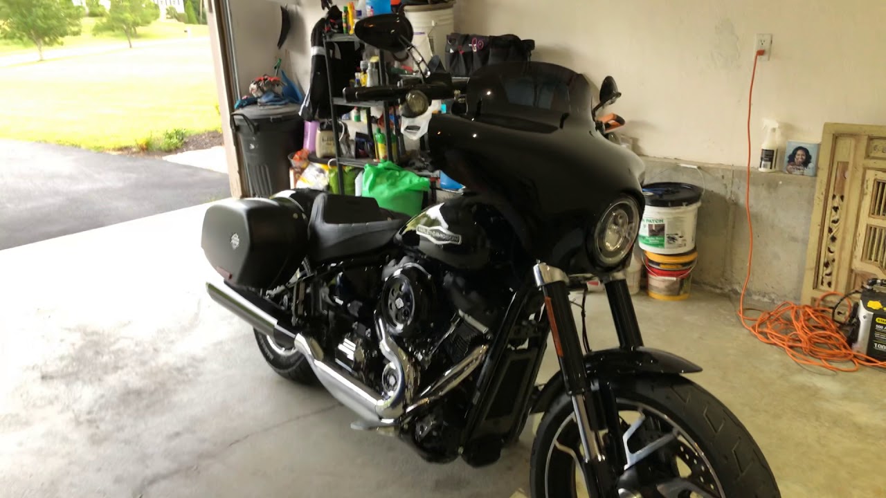 2019 Sport Glide Batwing Fairing