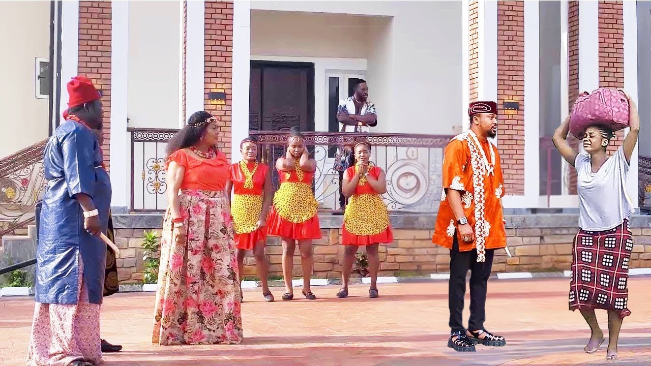 LA REINE ARROGANTE NE SAVAIT PAS QUE LA PAUVRE SERVANTE QU’ELLE A CHASSÉE ÉTAIT ENCEINTE DU PRINCE