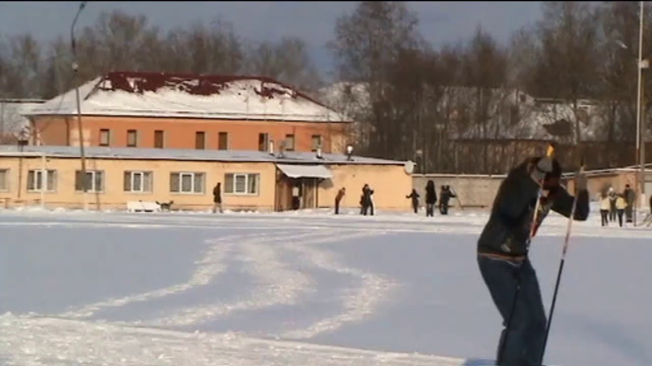 Школьники на лыжах Стадион Химик,Сланцы