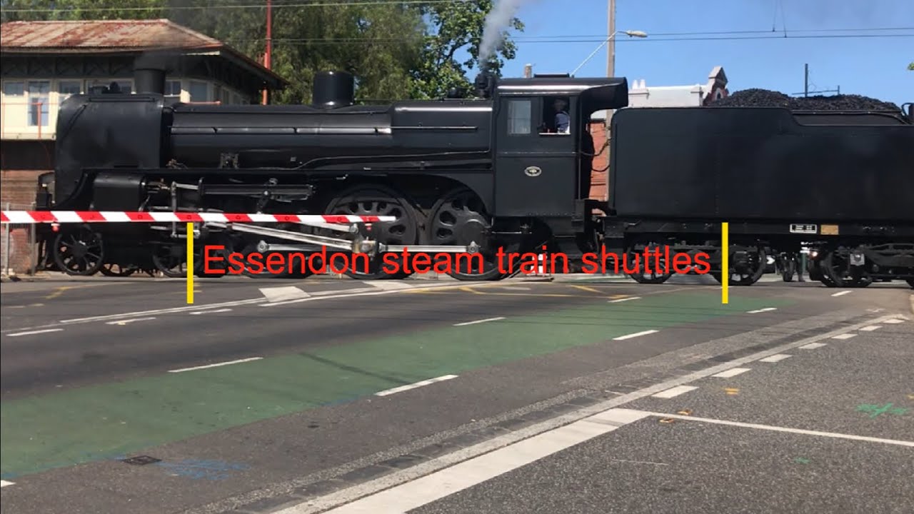Essendon steam train shuttles part 1