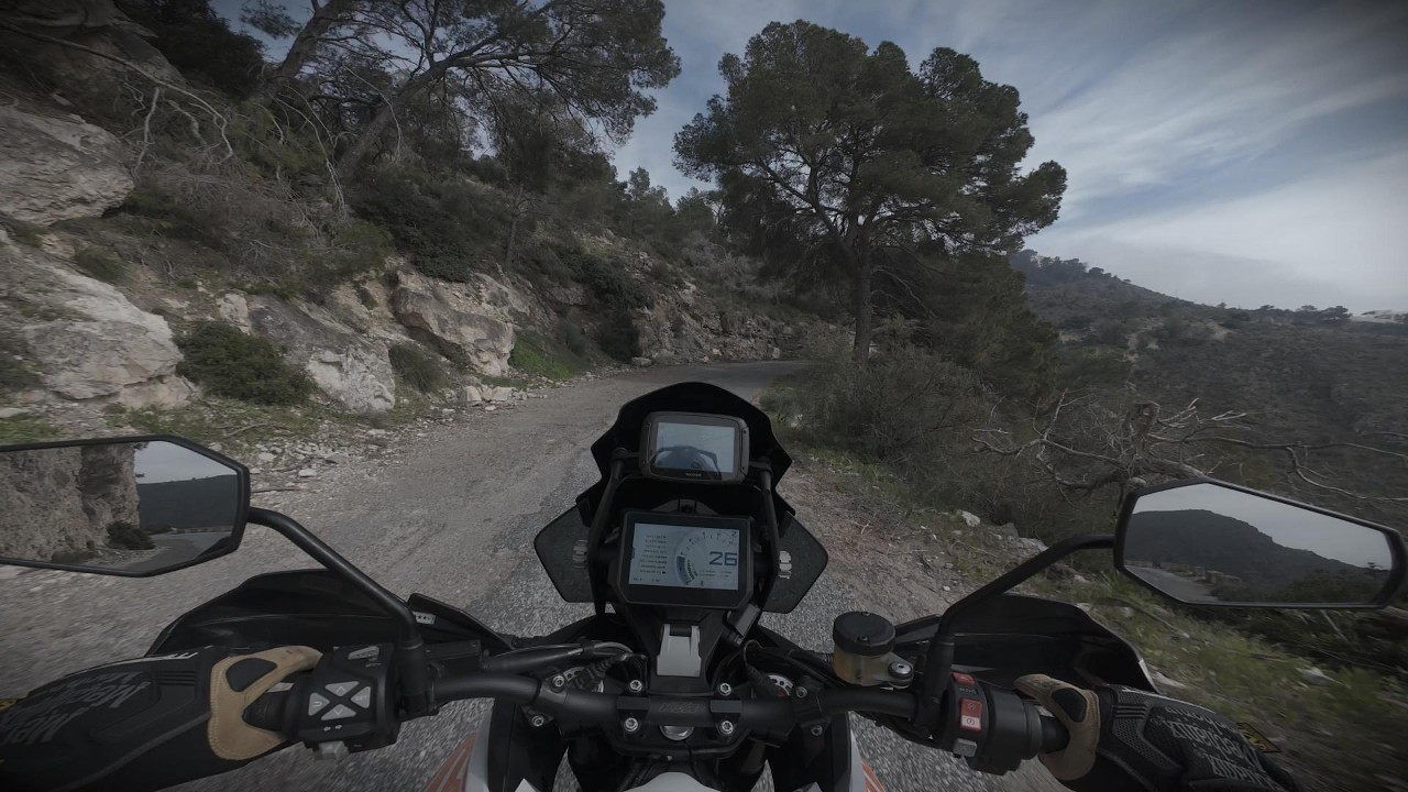 A route along a forgotten stretch of mountain road in southern Spain | Silent Miles