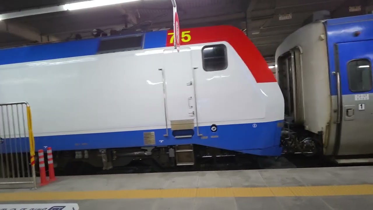 한국철도공사 전기기관차 8275호 1152번 서울행 구미역 무궁화호 발차