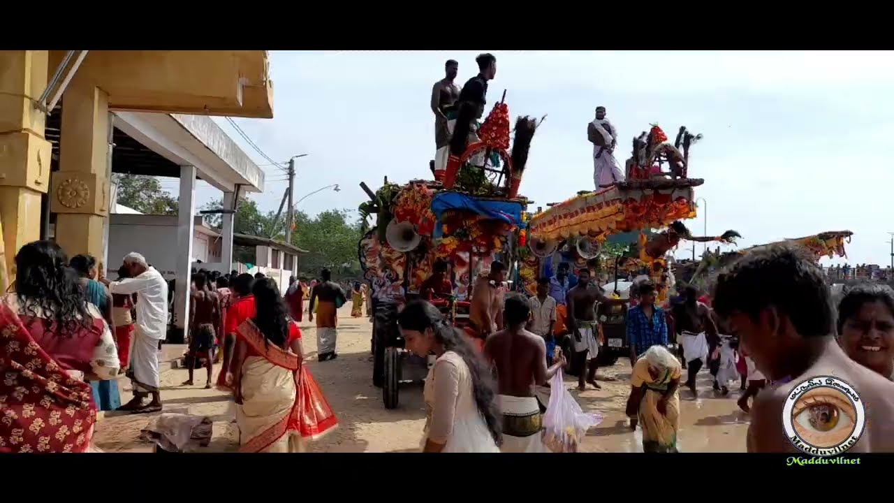 Murugan kavadi/selva Sannithi murugan kavadi/jaffna kavadi