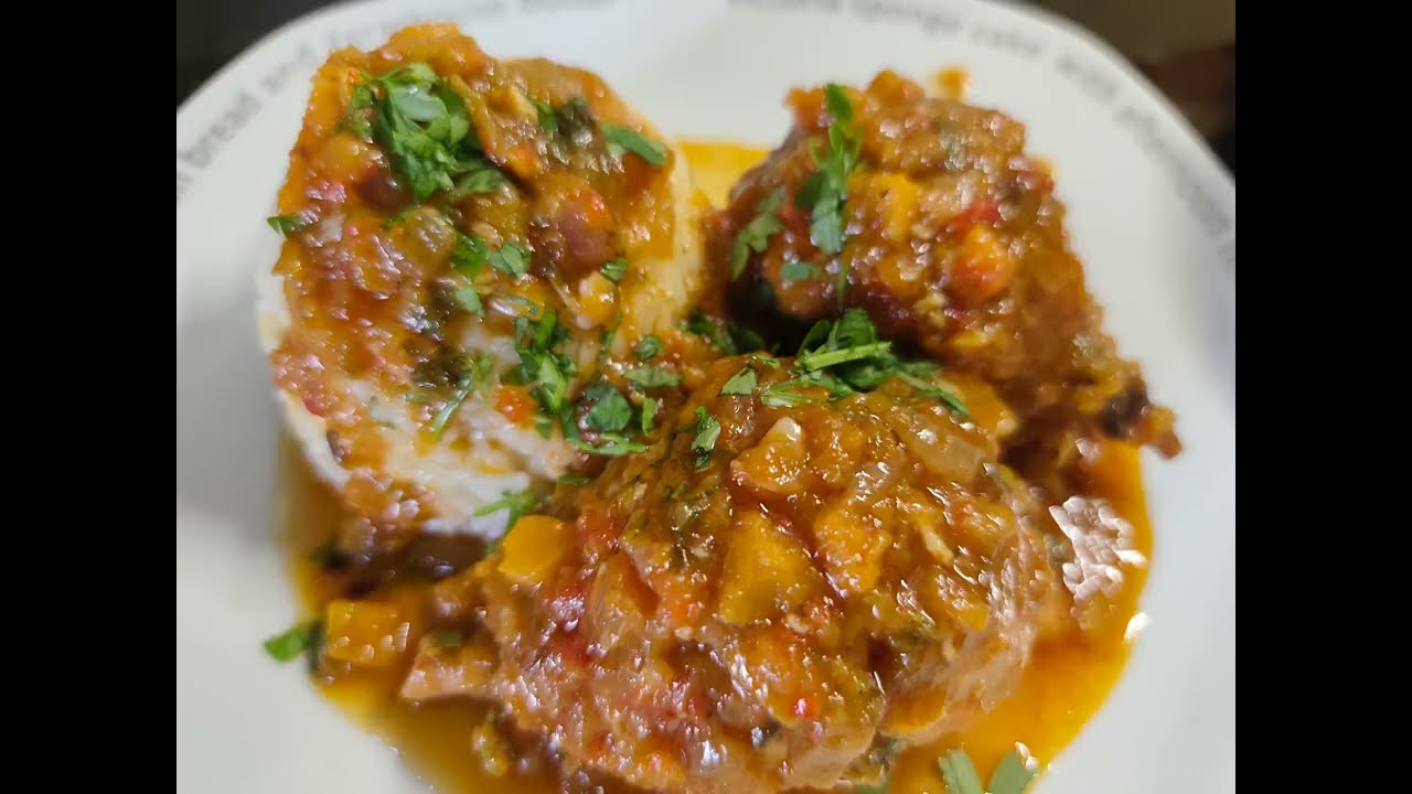 Estofado norteño peruano de pollo 