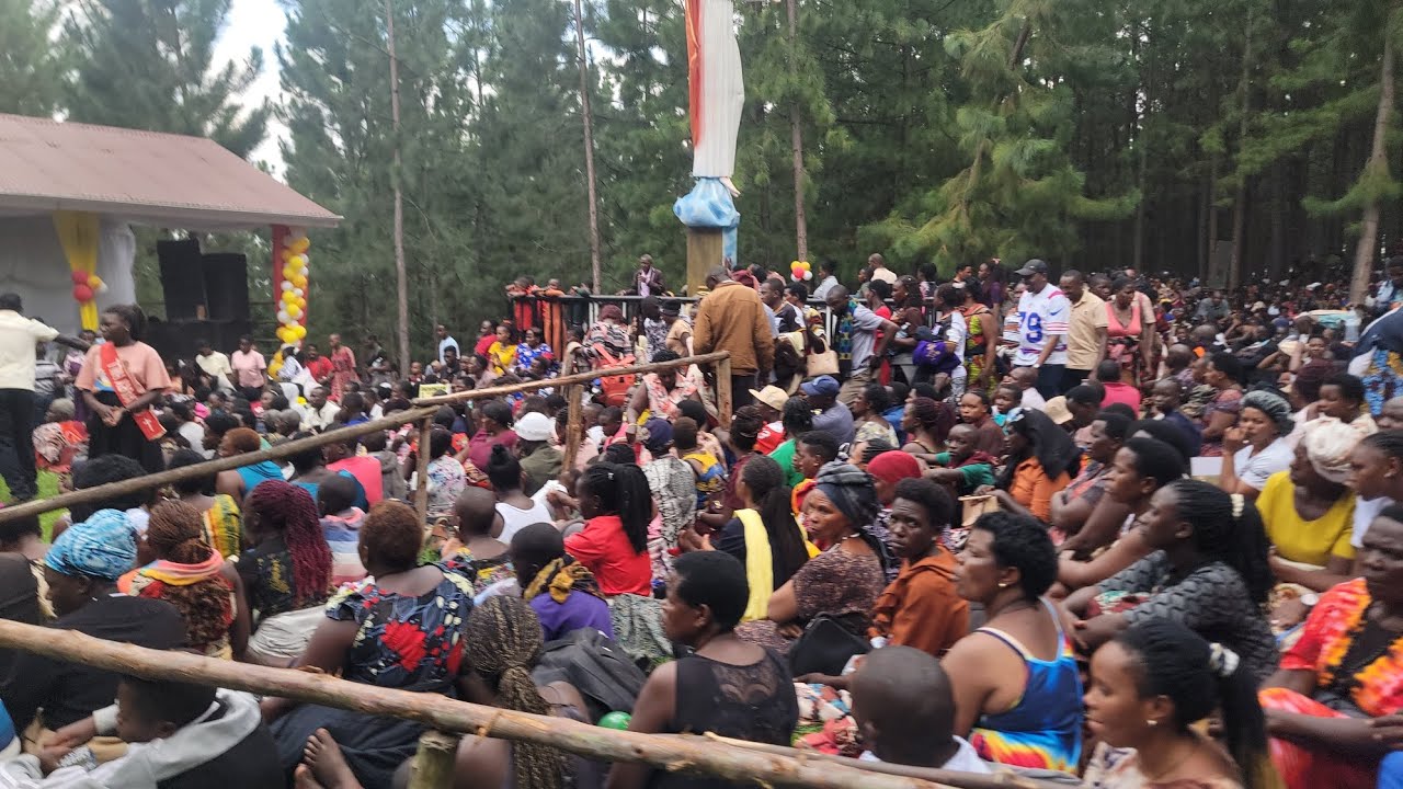 PILGRIMAGE MASS: FR ALEXANDER | FR KABOYI | FR ACLEO KAFEERO KARIVARIYO TODAY WITH MAYOR KAKYEBEZI 