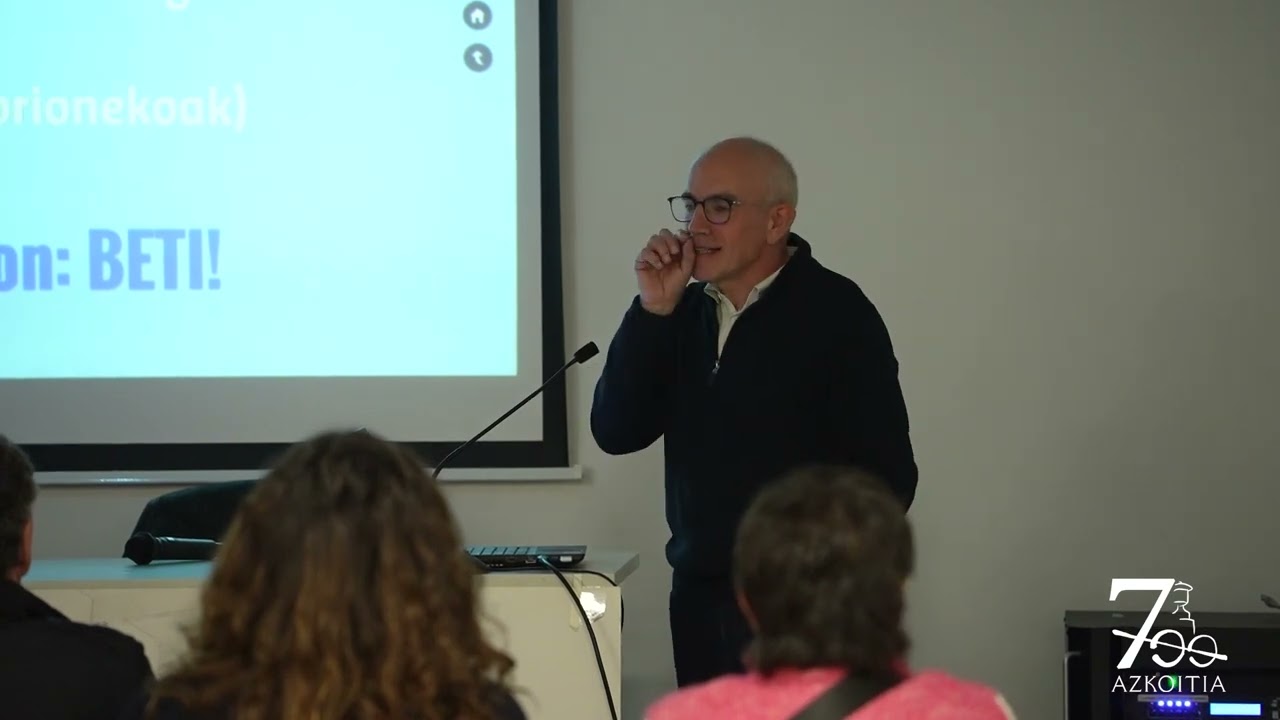 Hitzaldia: EUSKARA GURE DOKUMENTUETAN ETA DUELA 700 URTE. Ramon Martin Sukia eta Ander Ros.