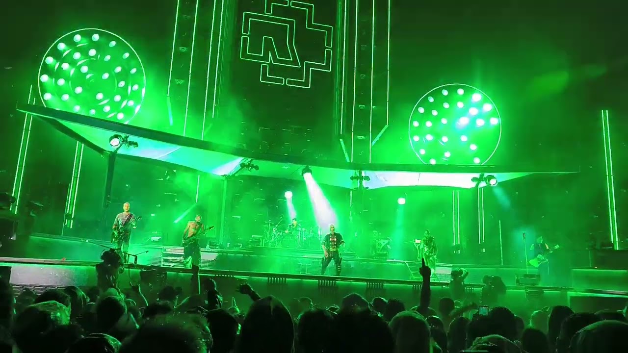 Rammstein - Du riechst so gut (Barcelona, 2024)