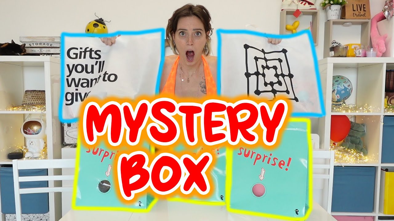 MYSTERY BOX super DIVERTENTI! con marito e zio! 😂