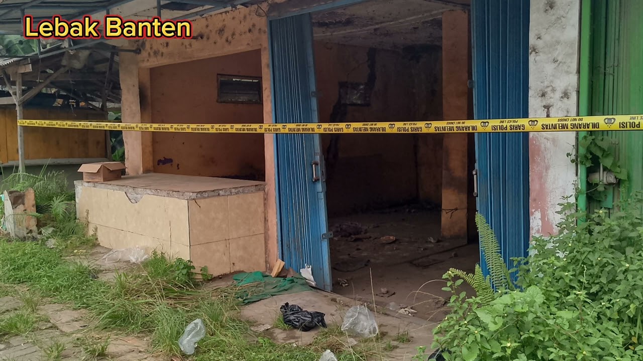 Di GEGERKAN WARGA PENEMUAN MAYAT PRIA CIJORO PASIR  RANGKASBITUNG 