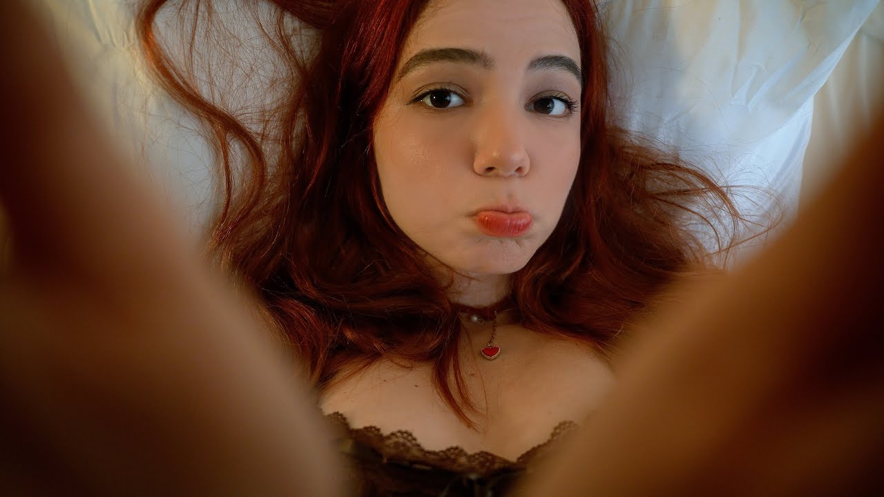 HUG ME, pls? ASMR 2