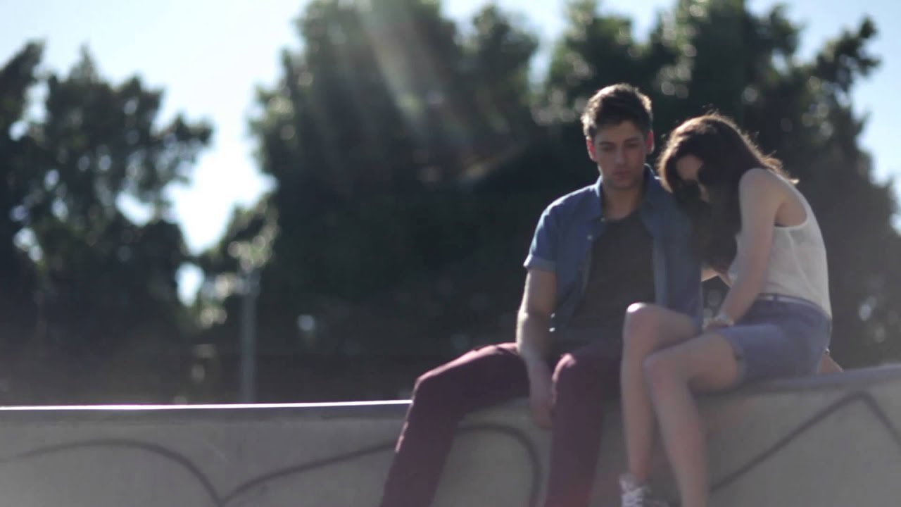RIDERS BY LEE SUMMER 13 - BEHIND THE SCENES WITH LINCOLN YOUNES