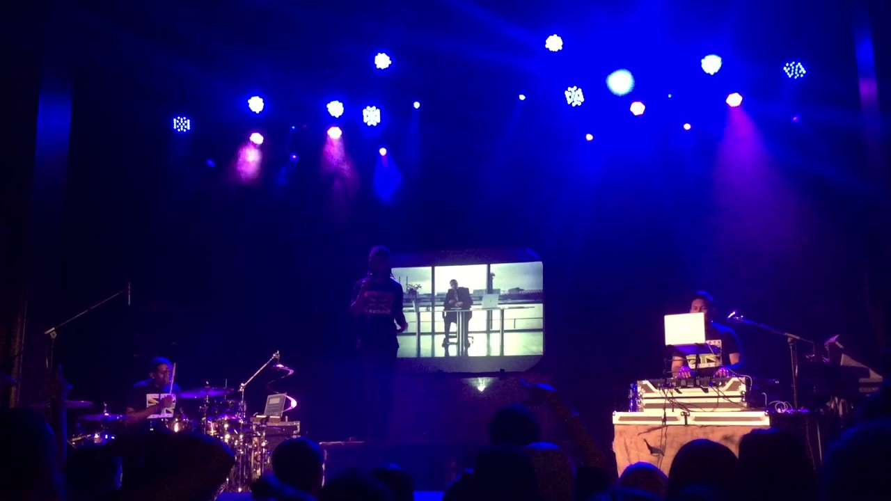 10 years of Akala tour