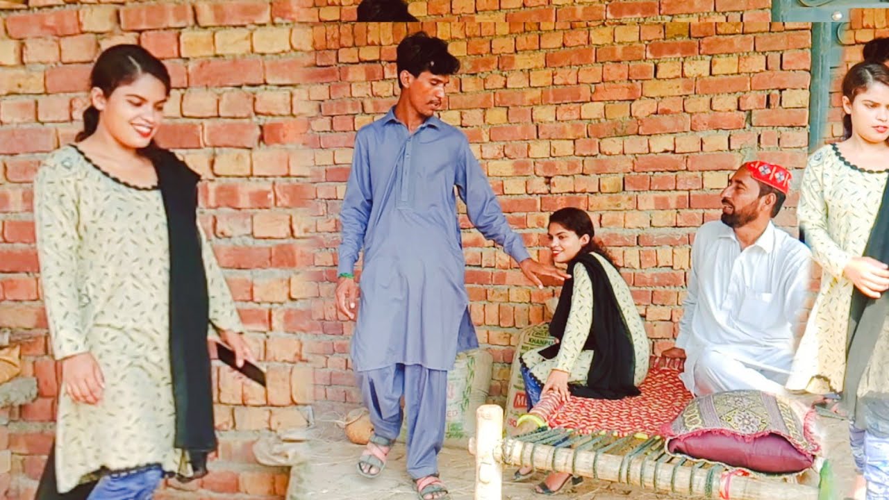 Toti bhoot nagar me filmy shot clip Mr Toti by heera hd senior pervaiz ali 
