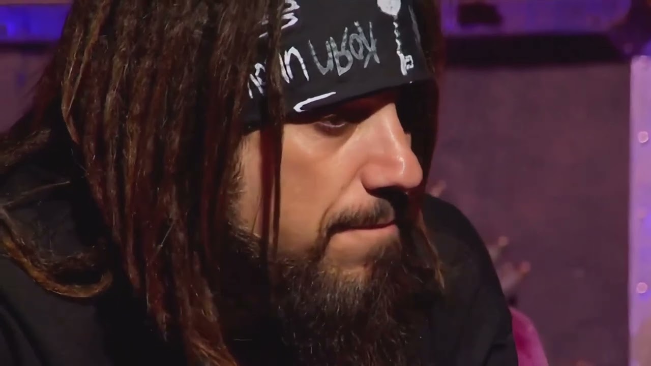 FIELDY [Korn] - Behind The Player 1080p (bass guitar full lesson)