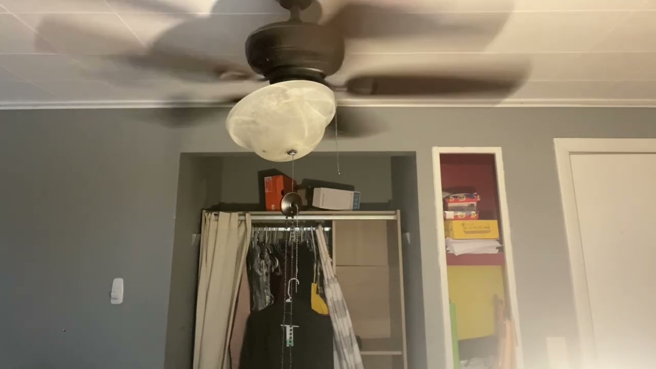 Harbor breeze stage Cove on all speeds 44 inch ￼