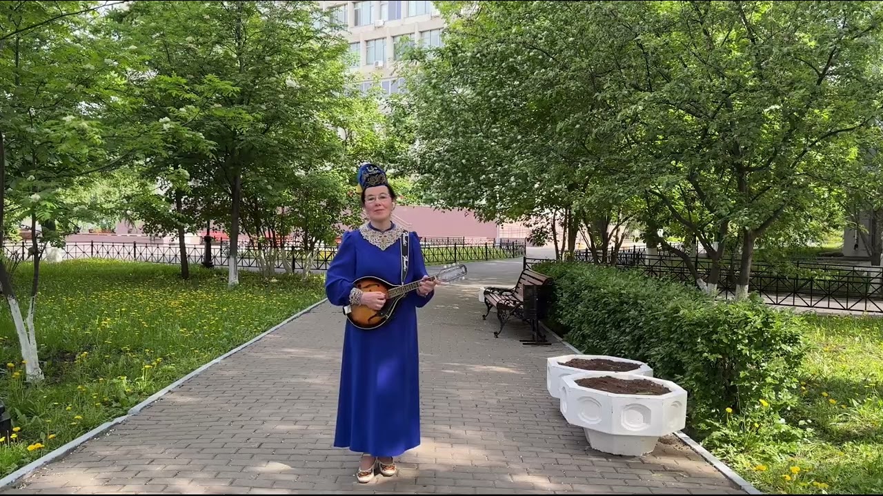 &laquo;Volga-Ural region Folk Medley&raquo; - Mandolin & Bayan | Albina Valieva
