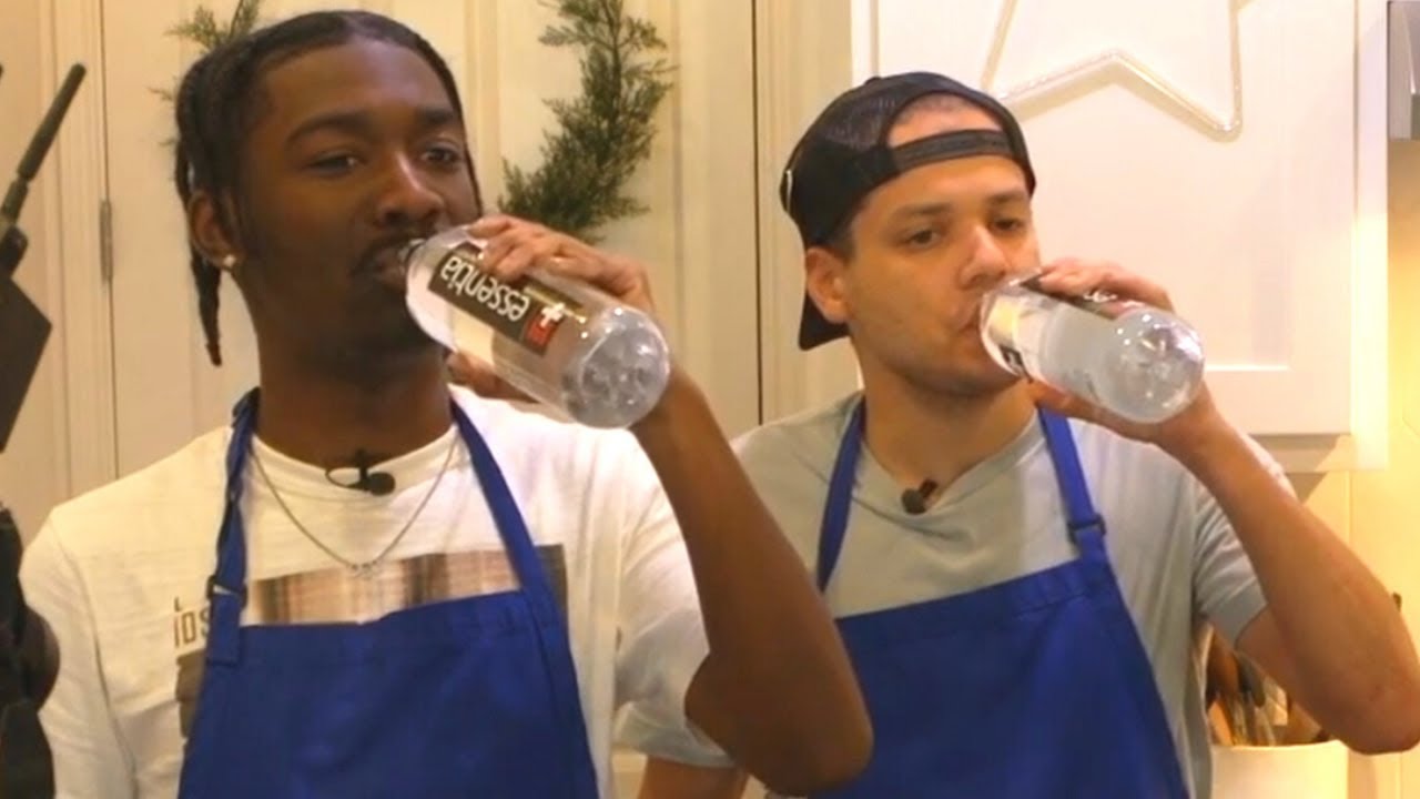 bruce and erobb being an iconic duo for almost 6 minutes...