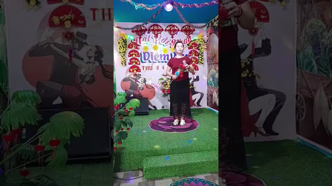 THUYÊN   HOA  😛🤩