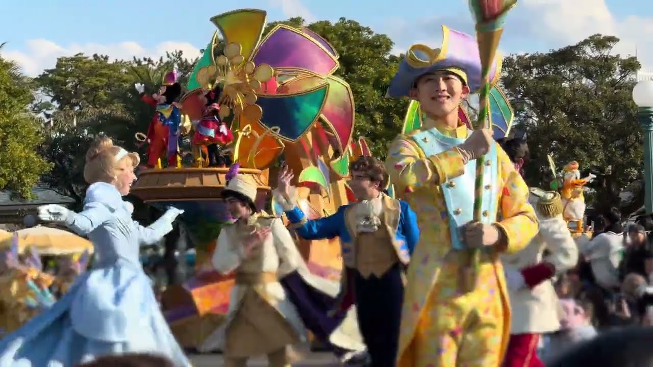 【iPhone 16 Pro/4K/HDR30p】東京ディズニーランド「ディズニー・ハーモニー・イン・カラー」(DPA:Aエリアプラザガーデン：A-2-17)2026/1/2