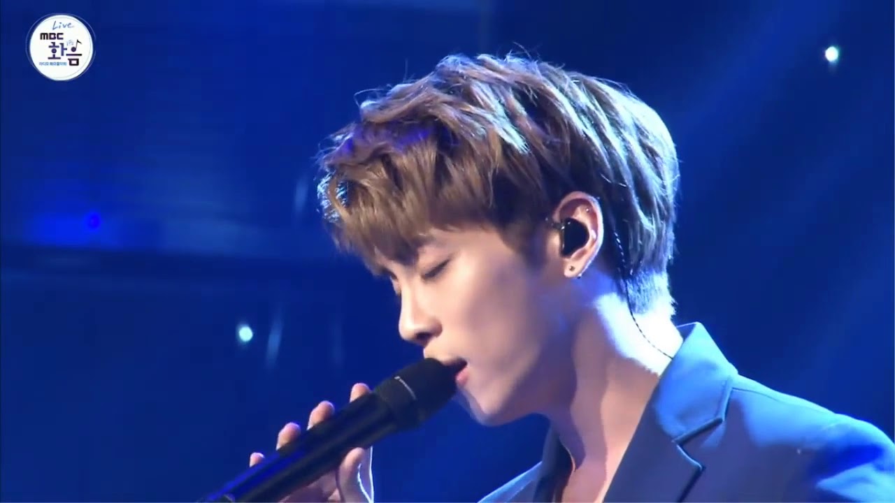 [EngSub] Jonghyun - 1000 | Live HD Performance