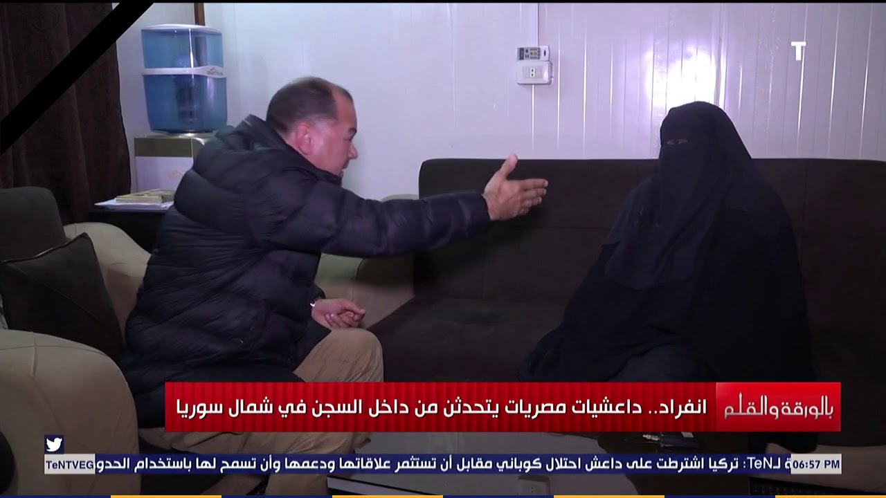 الديهي يطالب داعشية مصرية بمراجعة أفكارها المتطرفة وتعود لصحيح الدين وتصر على موقفها وتشددها