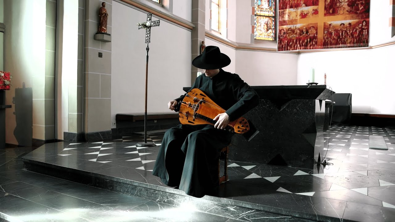 No Puesc Sofrir La Dolor, Giraut de Bornelh. Medieval Tune. Hurdy-Gurdy, Male Voice & Drum