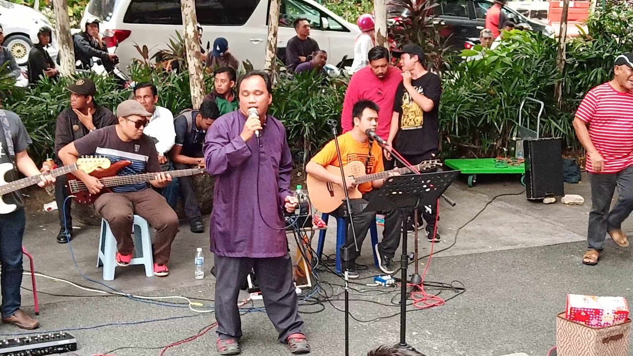 Lembaran Terakhir.... Penonton Nyanyi