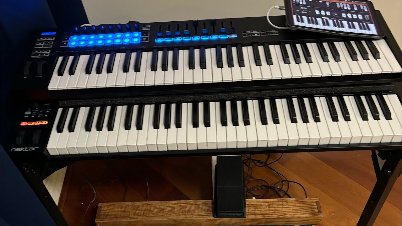 Hammond B-3X and JG3 Midi Pedalboard for Gospel/Church/Live Settings