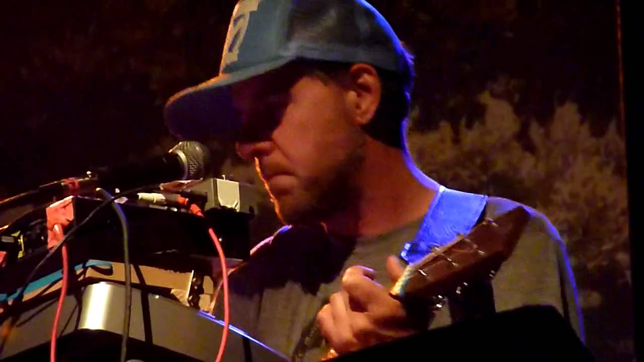 Jason Lytle, "Young Saints", New Song, Turner Hall, Milwaukee, Wisconsin, May 24, 2010