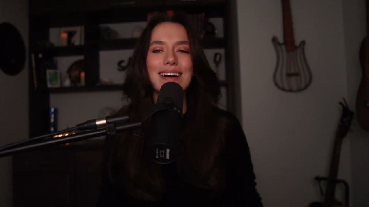 I'LL BE HOME FOR CHRISTMAS | Tunes with Tara | Tara Jamieson Covers BING CROSBY