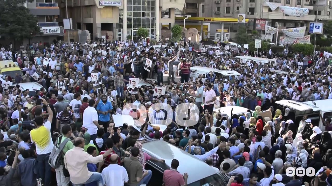 رصد | هتافات أهالى شهداء رابعة أثناء استلام الجثث من مسجد الإيمان