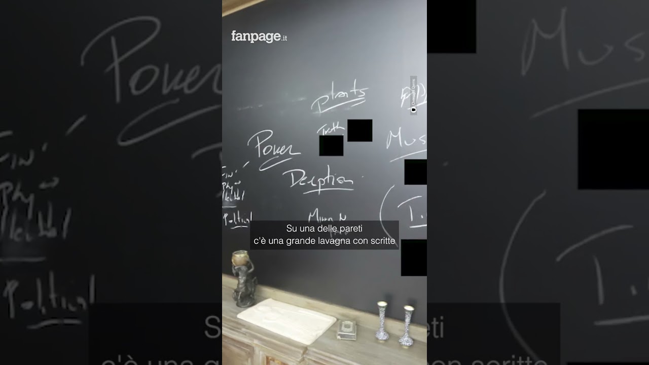 Le foto inedite della villa di Epstein: poltrona da dentista, maschere e lavagna con nomi di donne
