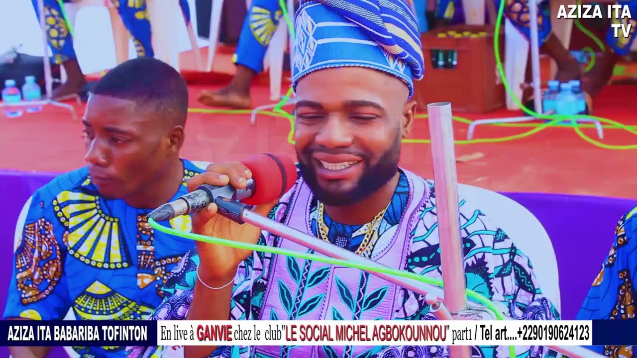 L’artiste AZIZA ITA BABARIBA TOFINTON  en live à GANVIE 