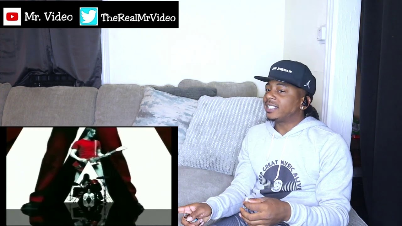CONDUSED! | The White Stripes-Seven Nation Army (REACTION!!)
