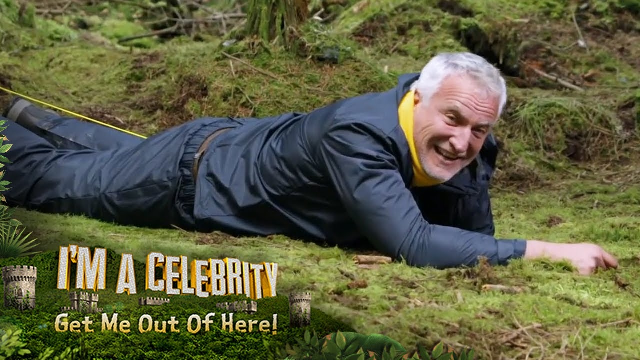 David Ginola and Arlene Phillips struggle with Hell Holes | I'm A Celebrity... Get Me Out Of Here!