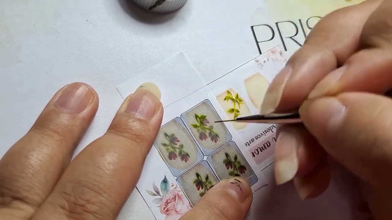 Adesivos de Unhas - Modelinho 19 (rosas e botoes)
