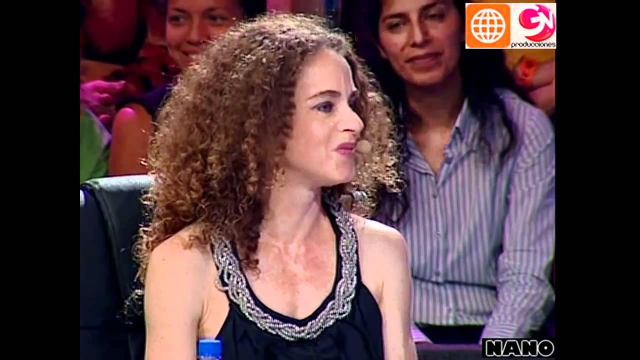 Homenaje sorpresa a Pachi Valle Riestra (El Gran Show: Reyes del Show 11-12-2010)