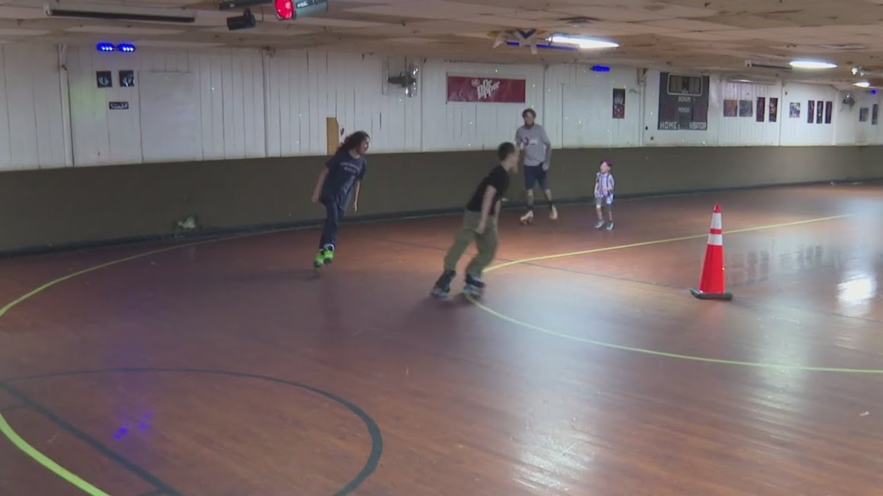 Community needs help saving Texas' oldest roller-skating rink in Cedar Hill