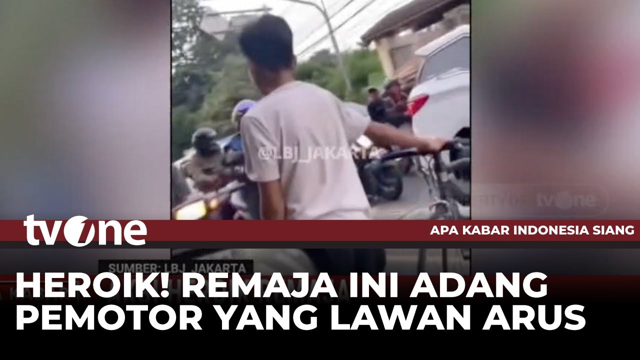 Aksi Berkelas Remaja Adang Pemotor yang Lawan Arus Viral di Medsos | AKIS tvOne