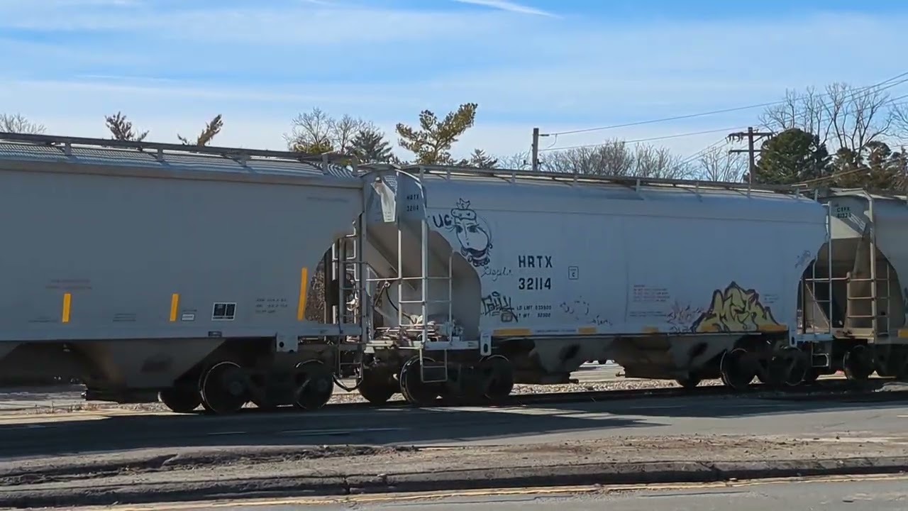 BNSF With High and Wide - Kirkwood, MO - 2026-02-12
