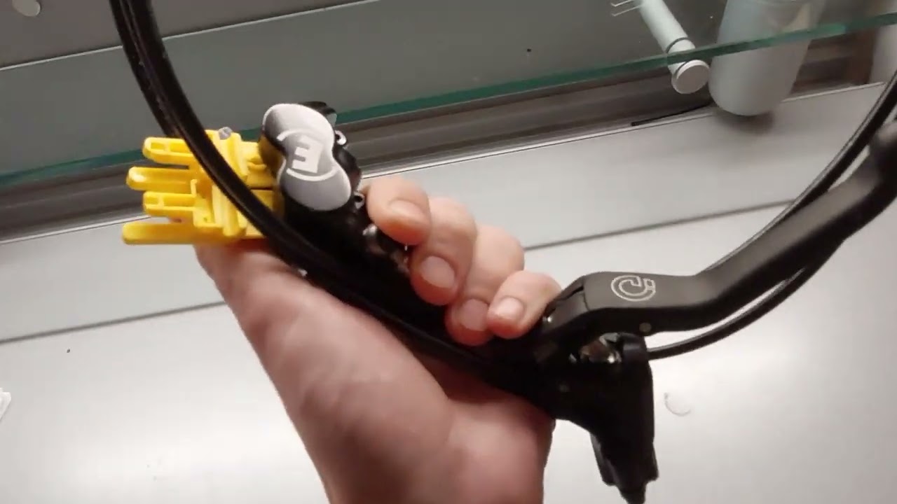 Тормоза MAGURA MT5e  HIGO-Opener.