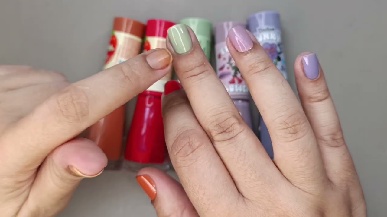 Comprinha + Swatches de esmaltes Dailus - Coleções Morango do Amor e Funky Flowers