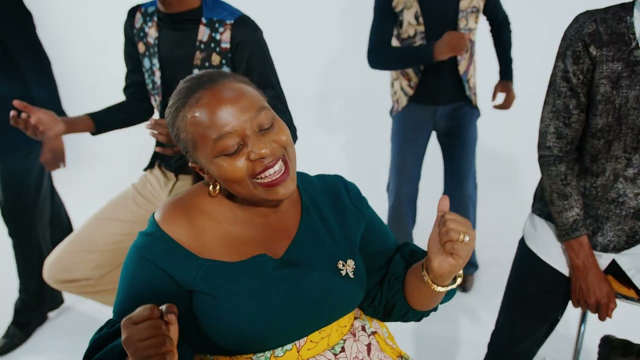 The Voice Tz Feat Melissa John -  Nionje Tamu ( Official Music Video )