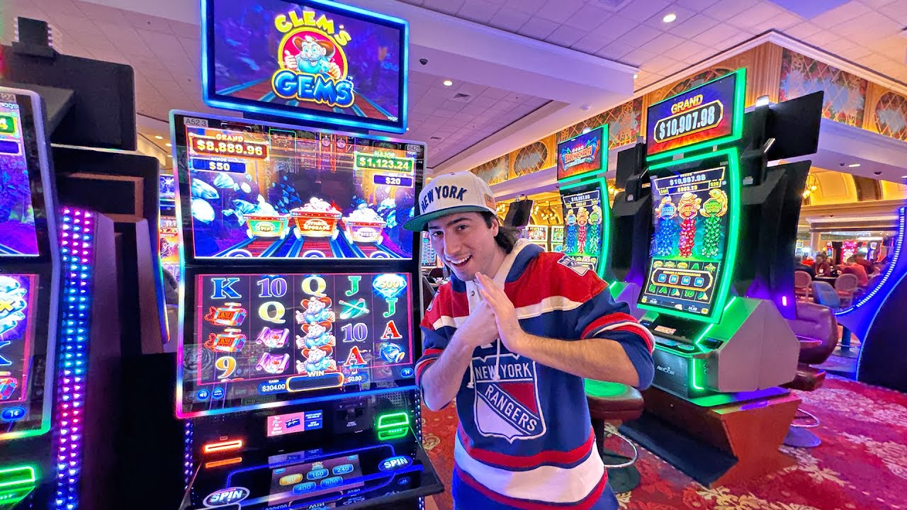 I Gambled $300 At The South Point Las Vegas! (Watch The Crazy Results)
