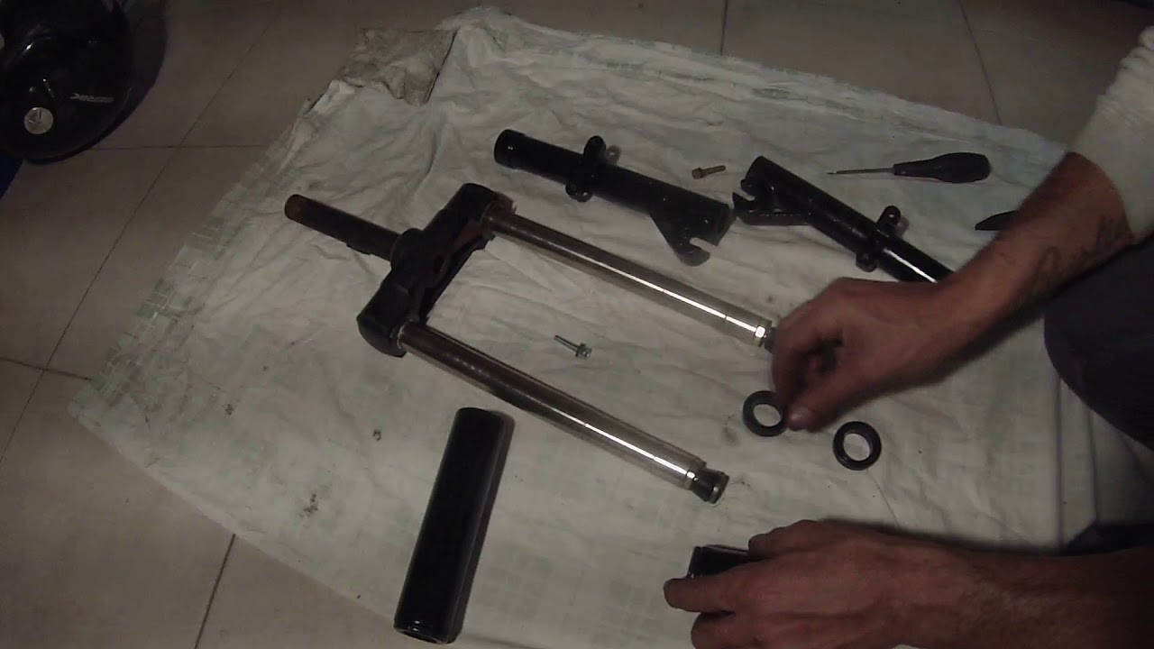 REVISIONE FORCHE PIAGGIO SI