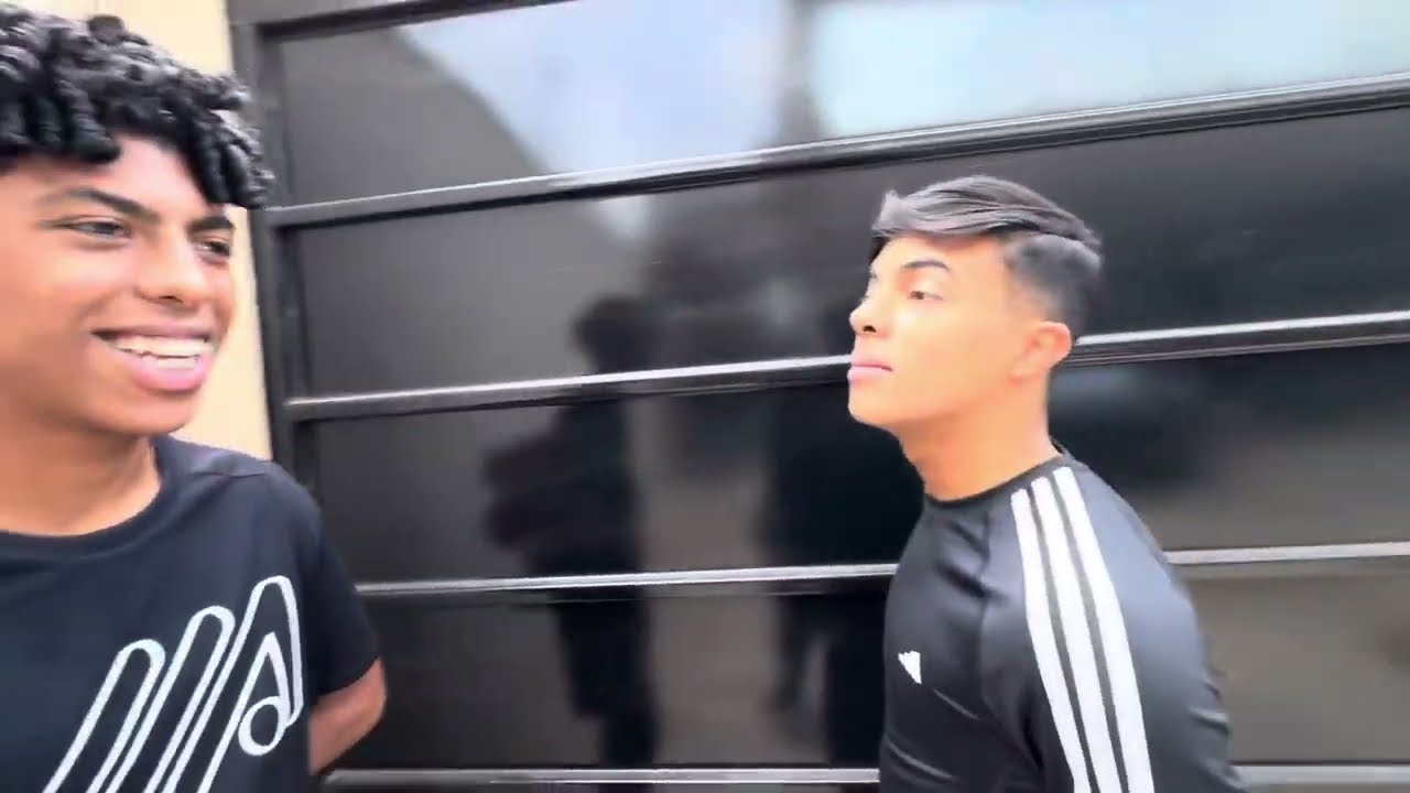 DESCOBRIMOS QUE O GABRIEL TEM UMA NOVA MELHOR AMIGA !! 