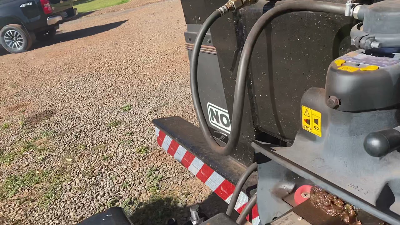 Dolly com engate automático