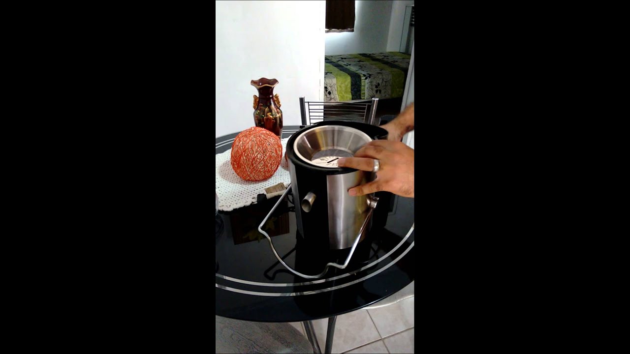Desmontando Centrífuga de sucos